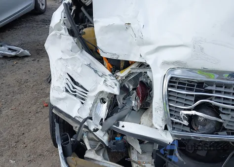 1995 Mercedes-Benz E 300D/300D Special из США, поврежденный, VIN WDBEB31E3SC150163